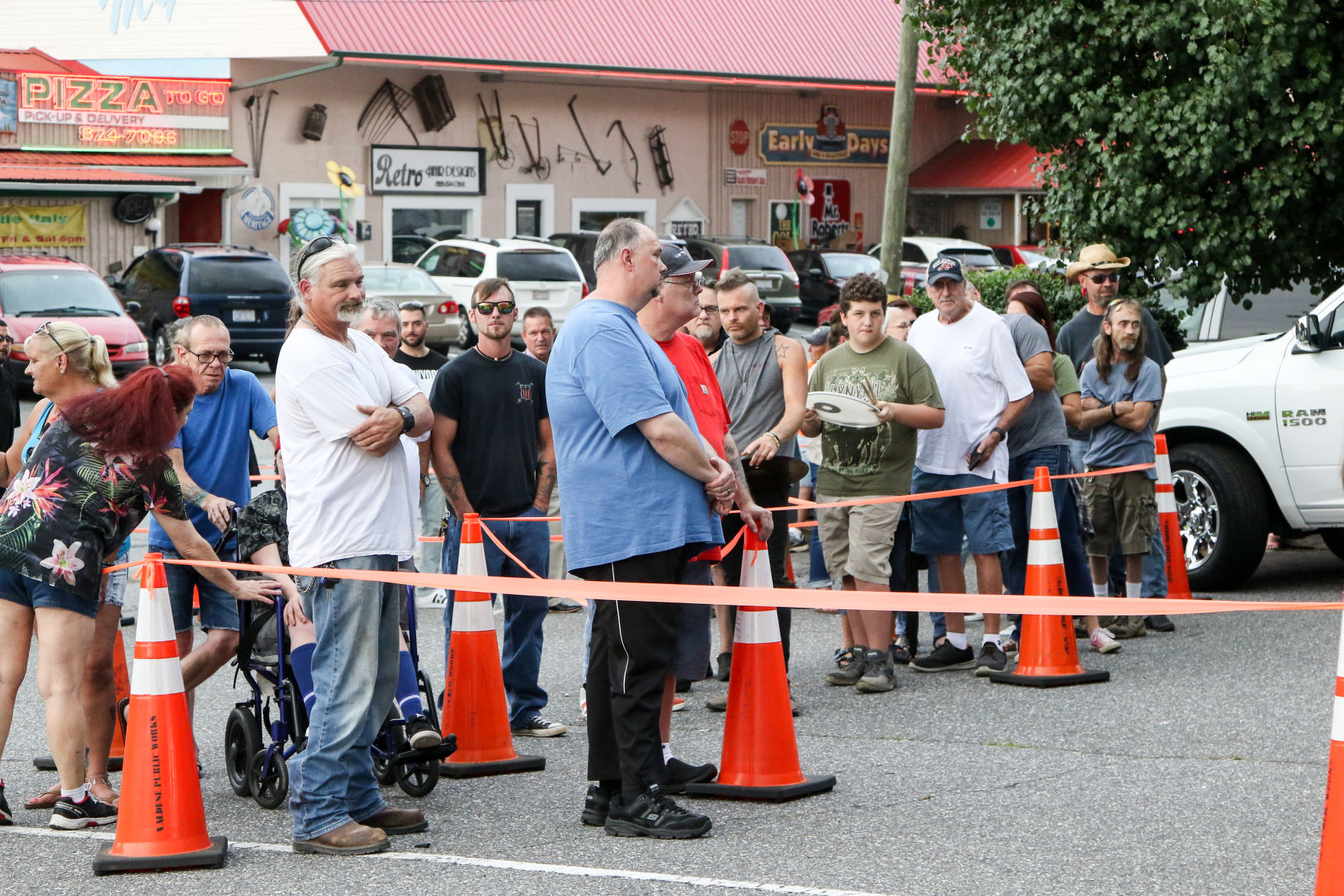 Artimus Pyle Band meet & greet @ Myras Valdese 8_2_19-6559.JPG